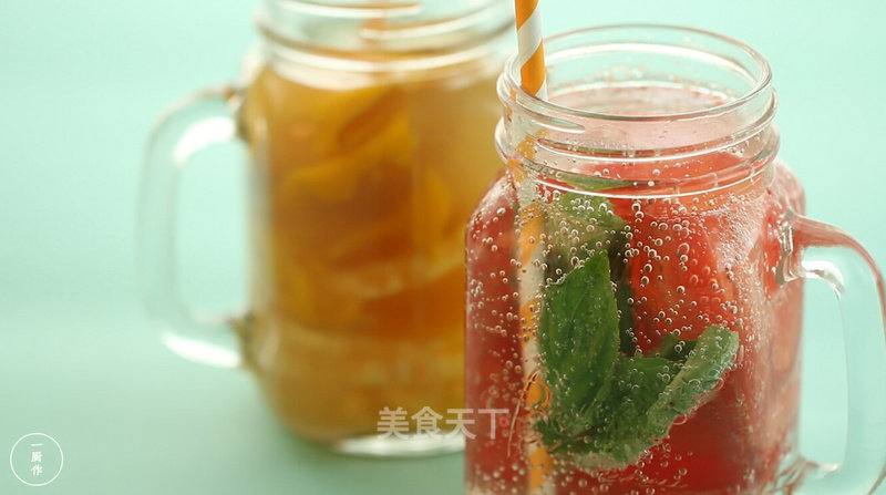 Tomato Basil Sparkling Water for Improving Rough Skin and Detoxifying Water recipe