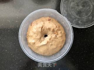 Soft European Buns with Wheat Germ and Red Dates recipe