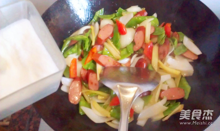 Stir-fried Crispy Sausage with Snow Pea recipe