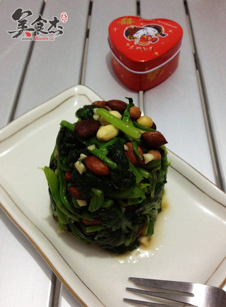 Nuts Spinach recipe