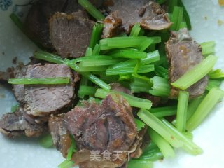 Beef with Parsley recipe