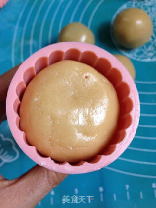 Red Bean Paste Mooncake recipe