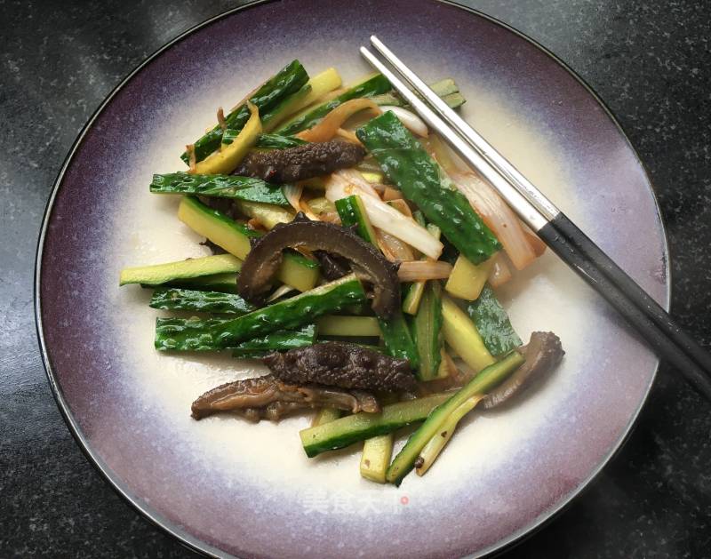 Fried Sea Cucumber with Cucumber recipe