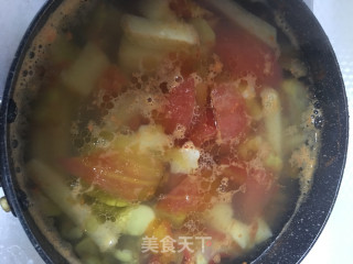 Tomato Potato Broad Bean Soup recipe