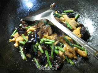 Black Fungus with Beans Boiled Roasted Bran recipe