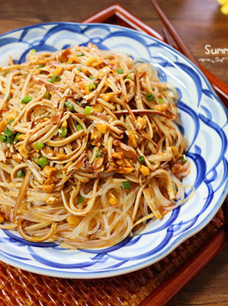 Spicy Egg Dry Mixed Vermicelli recipe