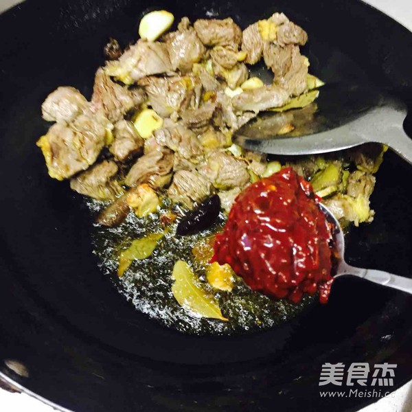 Roast Beef with Fresh Bamboo Shoots recipe