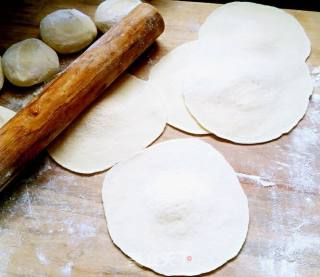 Lamb and Celery Bun recipe