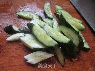 Stir-fried Bean Tendons with Cucumber recipe