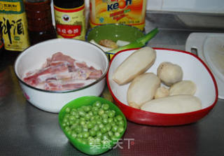 Lotus Root Pork Ribs Soup recipe