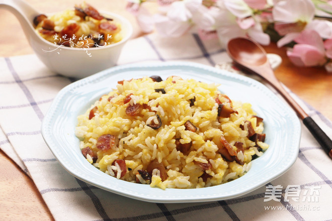 Fried Rice with Dried Mushrooms recipe