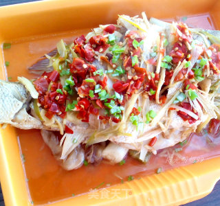 Steamed Sea Bass with Chopped Pepper recipe