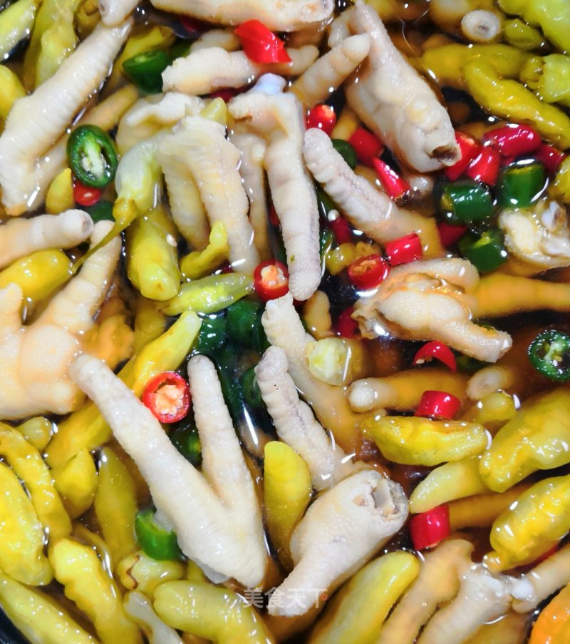 Private Pickled Chicken Feet