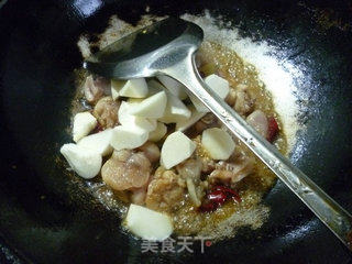 Stir-fried Bullfrog with Zizania recipe