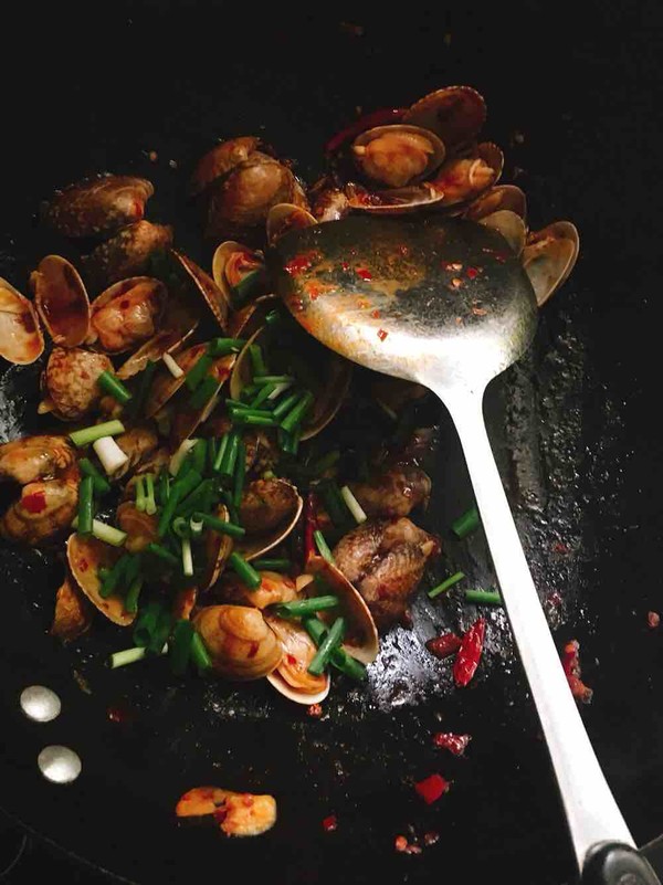 Stir-fried Clams recipe