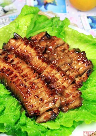 Barbecued Pork with Skin recipe