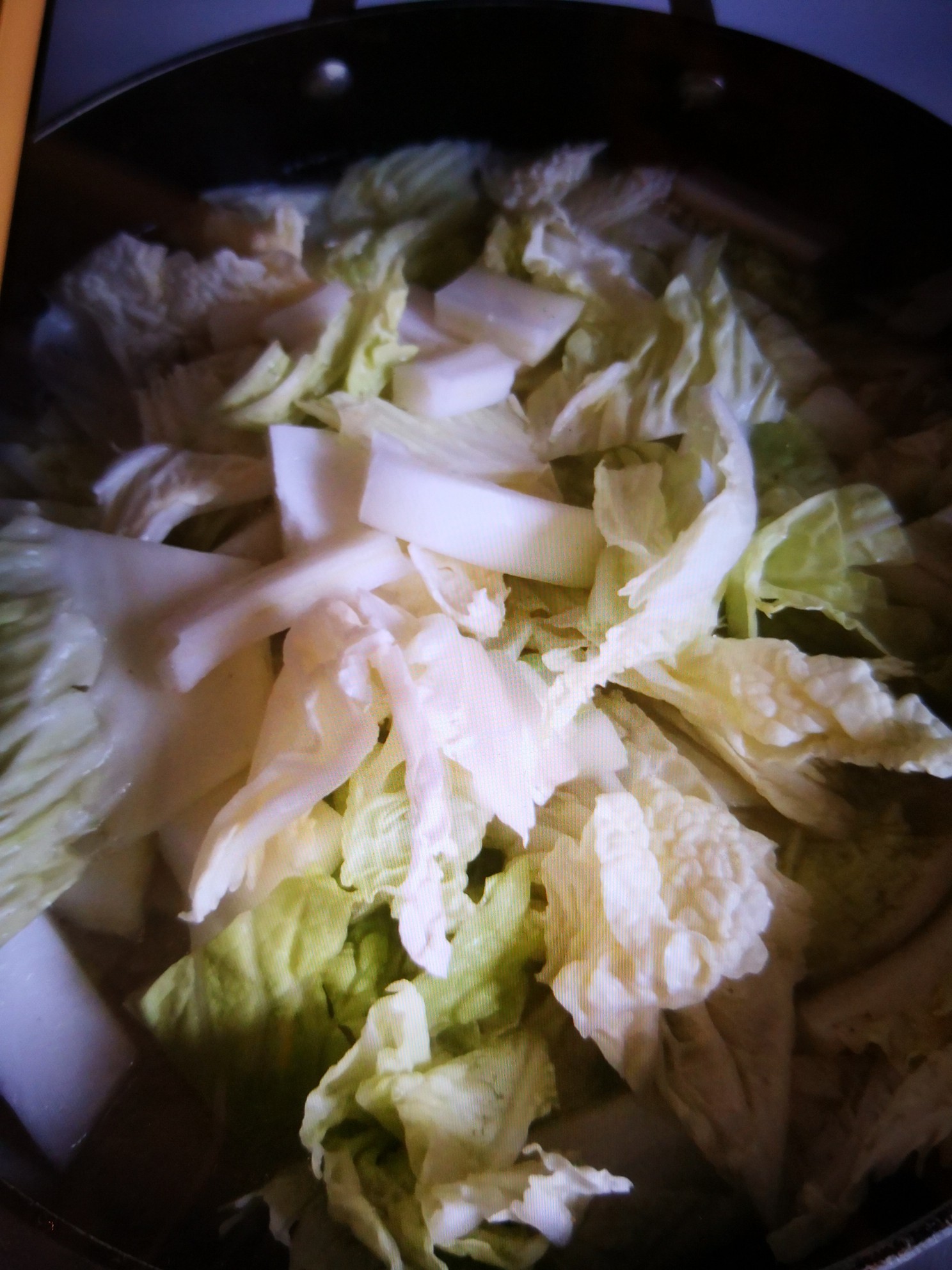 Stewed Cabbage in Broth recipe