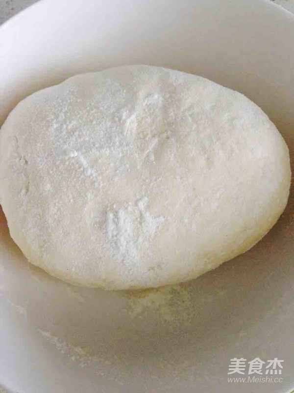 Dried Cowpea Pork Bun recipe