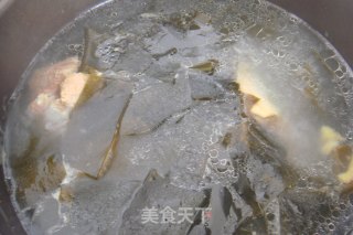 Kelp Bone Soup recipe