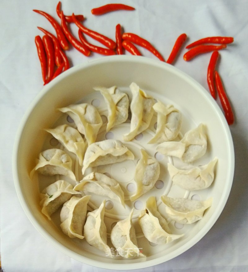 Pork Dumplings with Chives recipe