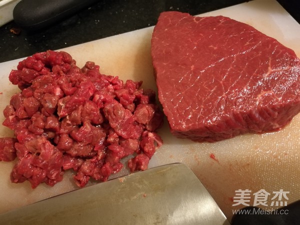 Mushroom Beef Fried Noodles recipe