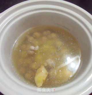 Small Intestine Lotus Seed Soup recipe