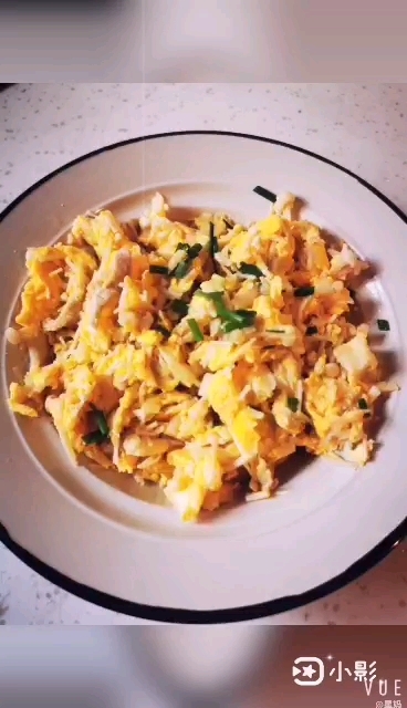 Fried Eggs with Shredded Pork and Enoki Mushroom recipe