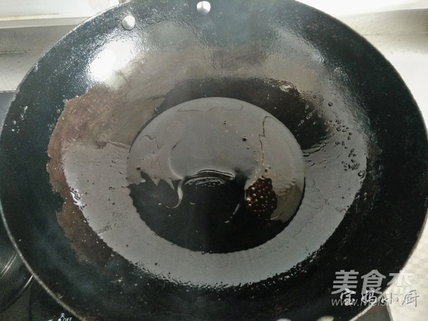 Stewed Pork Belly with Home-cooked Bones, The Most Enjoyable One Pot recipe