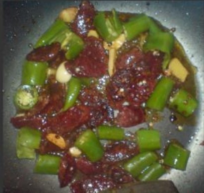 Spicy Sausage Painted Mixed Vegetables recipe