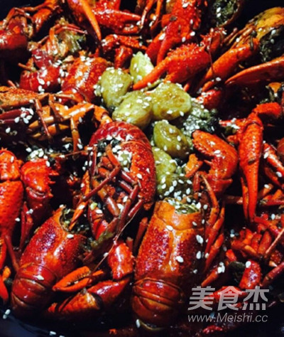 Authentic Qianjiang Oil Braised Prawns recipe