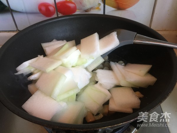 Scallops and Winter Melon Soup recipe