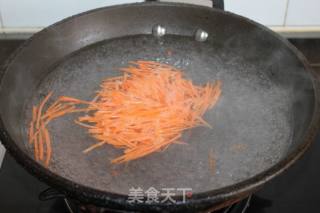 [refreshing Cold Dishes] Sea Mushrooms Mixed with Three Shreds recipe