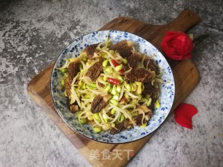 Stir-fried Soy Sprouts with Morels recipe