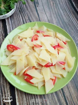 Fried Potato Chips with Red Pepper recipe