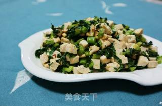 Stir-fried Tofu with Radish recipe