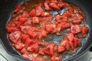 The Tomato and Shrimp Lump Soup is So Delicious! recipe