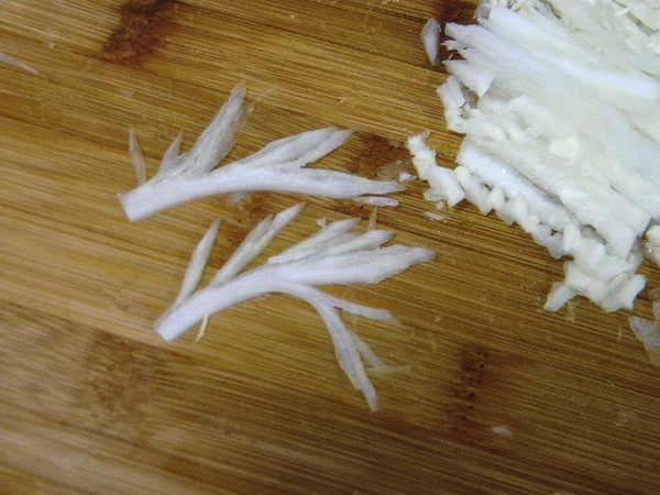 Cabbage Mixed with Day Lily recipe