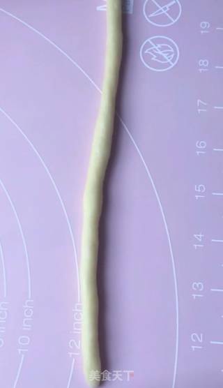 Hanging Frost Twist recipe