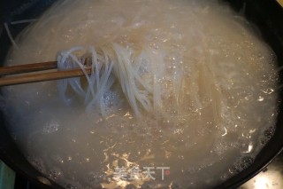 #trust之美# Stir-fried Rice Noodles with Egg recipe