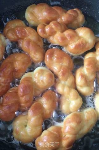 Hanging Frost Twist recipe