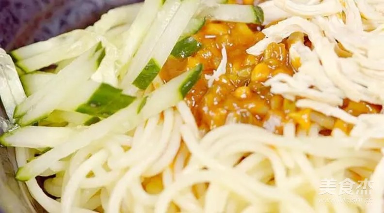 Lazy Appetizing Chicken Noodles recipe