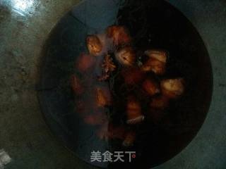 Braised Pork Belly with Carrots recipe