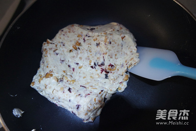 Homemade Nougat recipe