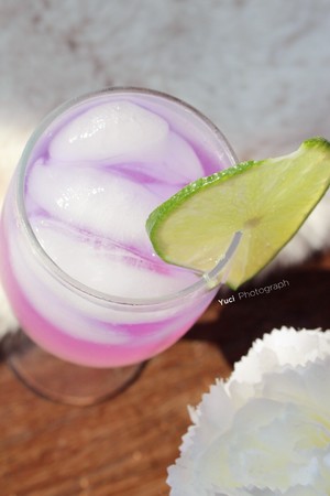 Put Xinghe into The Cup ~ Magic Butterfly Pea Flower recipe