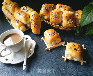 Cranberry Milk Roll #无 Butter Edition# recipe