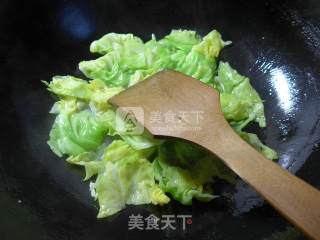 Stir-fried Cabbage with Beef Sauce and Egg recipe