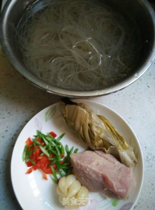 Kimchi and Pork Noodles recipe