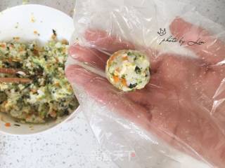 Seaweed Pork Floss Rice Ball recipe