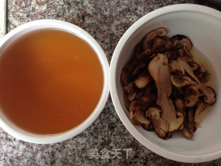 Matsutake Chicken Soup recipe