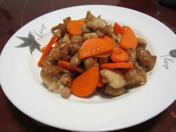 Stir-fried Chicken with Carrots recipe